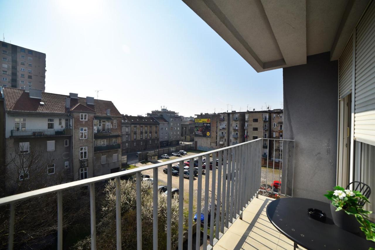 Lavir Apartment With Parking Zagreb Eksteriør bilde